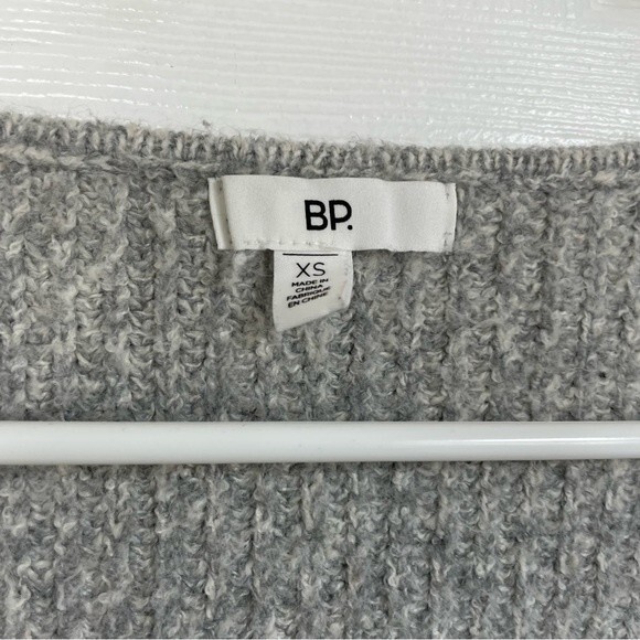 BP. Knit grey sweater v neck cropped fall ribbed women's size XS oversized - Picture 4 of 7